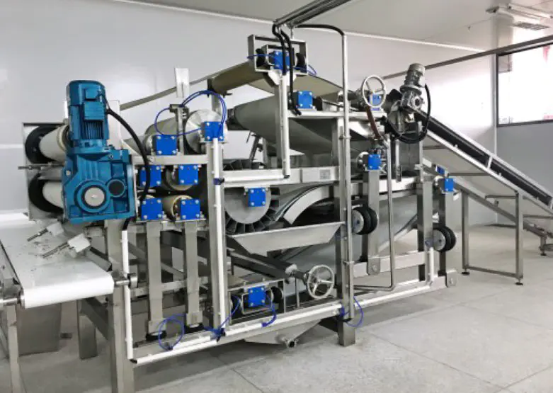 Equipamento de pré-cozimento e espremedor de correia Equipamento de pré-cozimento e espremedor de correia